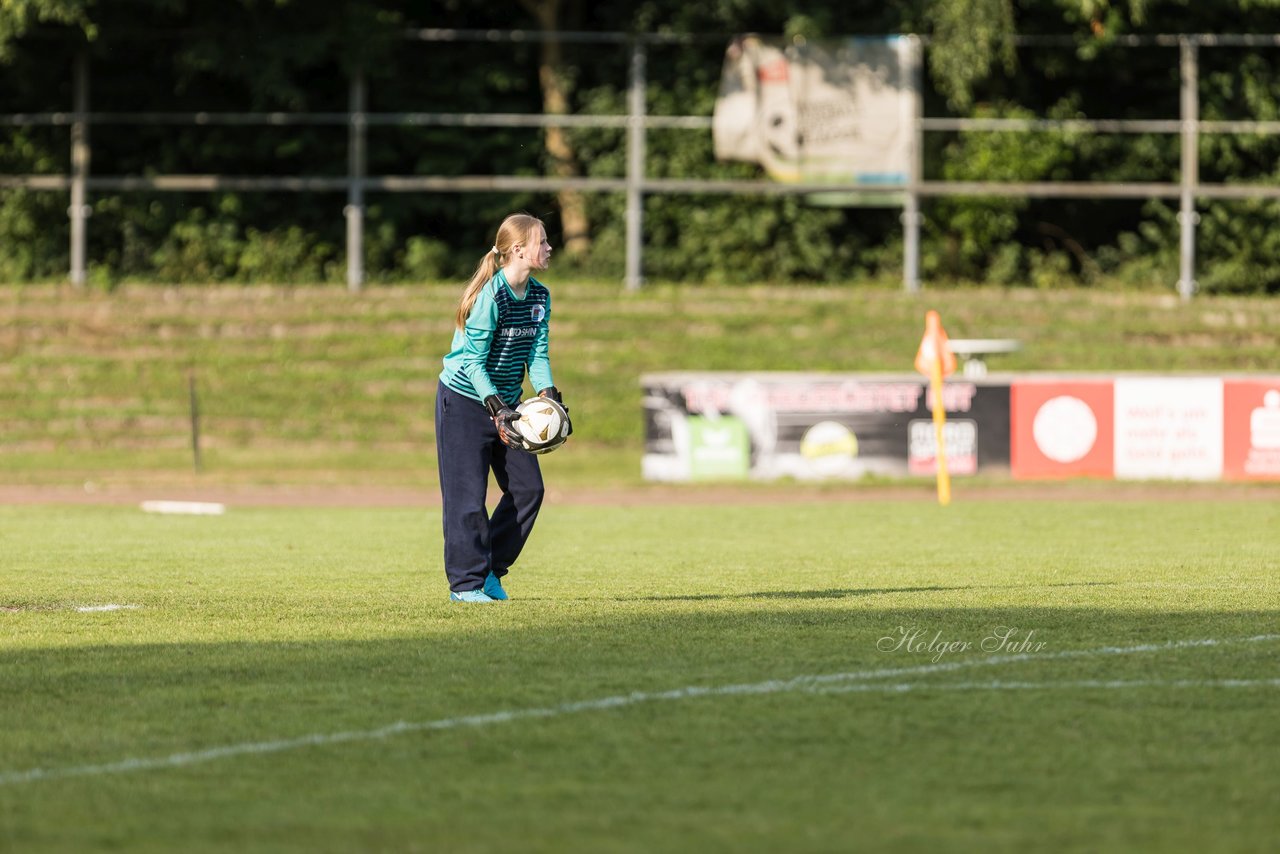 Bild 77 - Loewinnen Cup